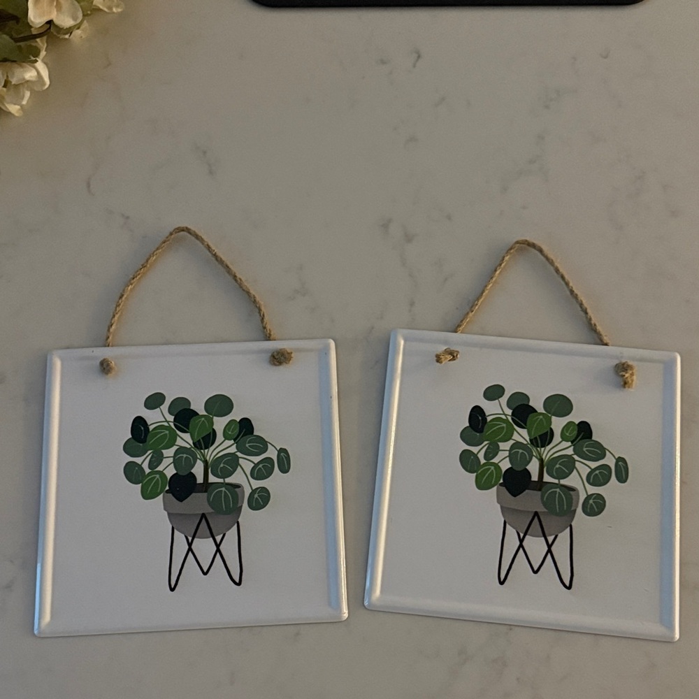 Green and Black Plant Wall Decor Set